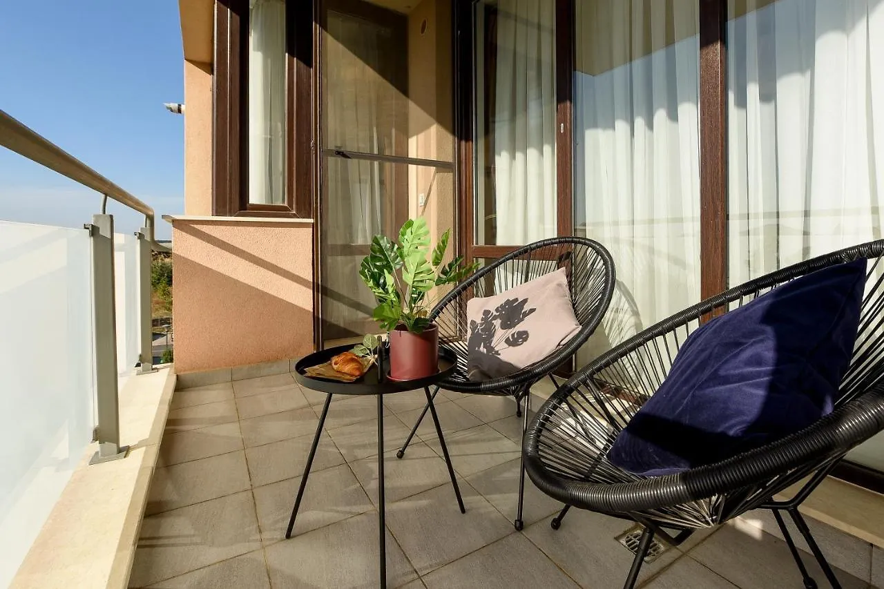 The Wonderful. Aviatiei With Parking Included Apartment Bucharest Romania