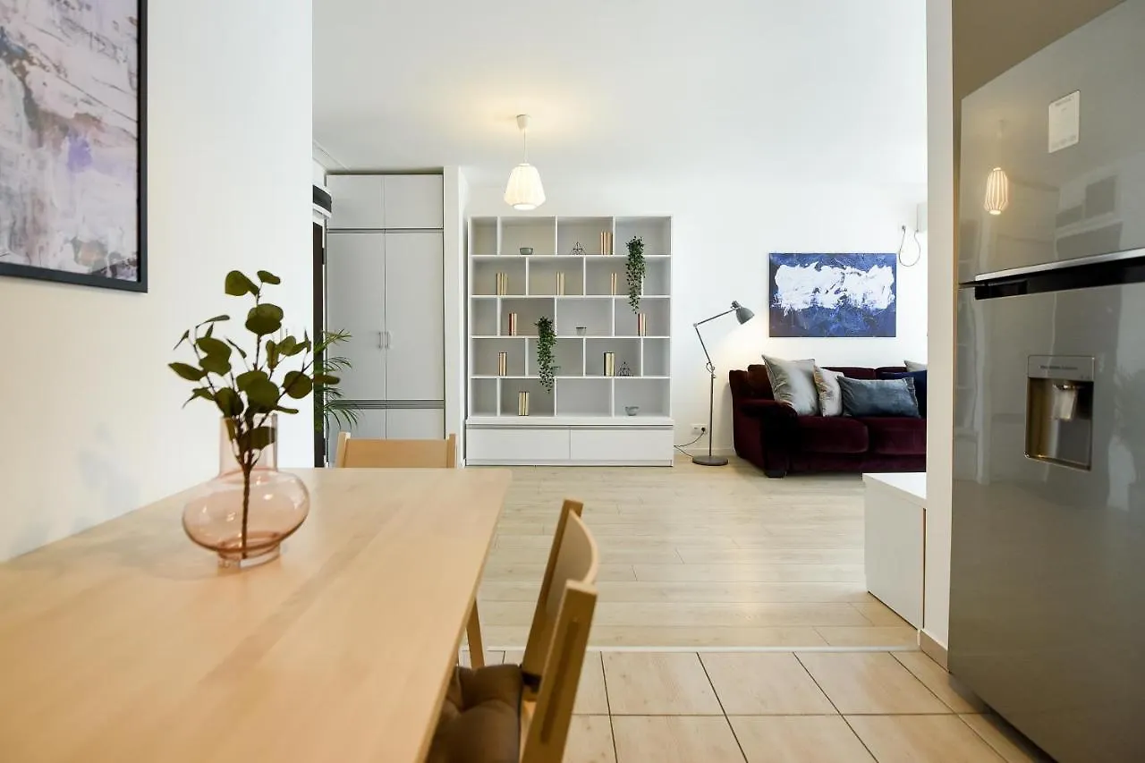 The Wonderful. Aviatiei With Parking Included Apartment Bucharest Romania